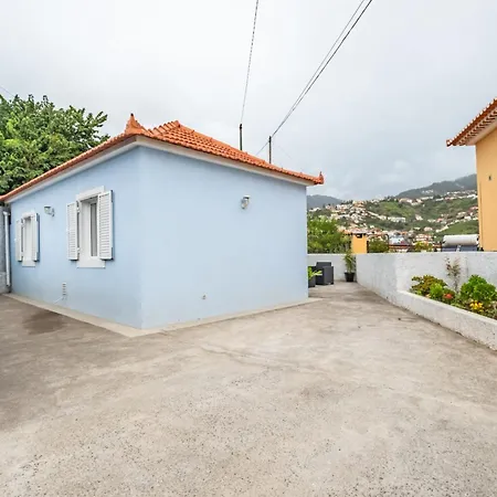 度假居 The Blue House 丰沙尔