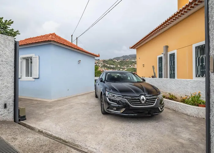 Holiday home The Blue House *